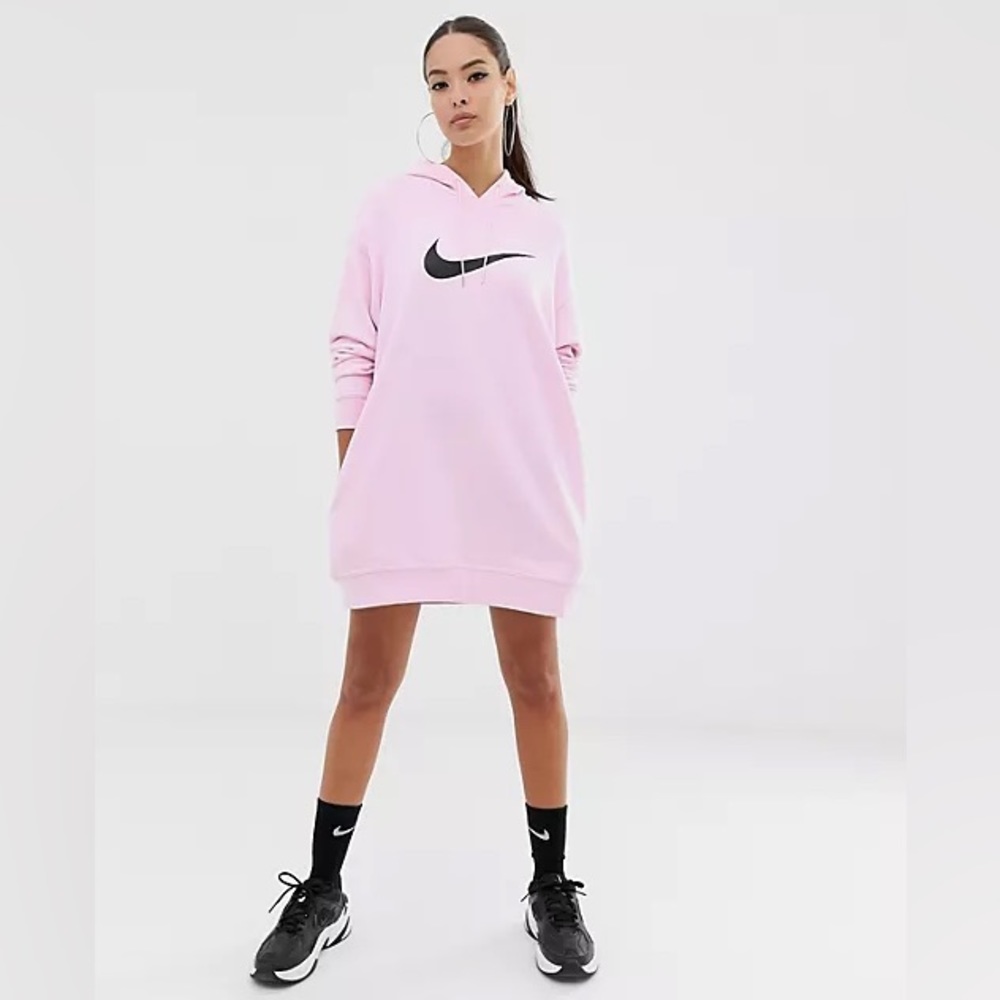 NIKE• Light pink hoodie dress with pockets • size XL